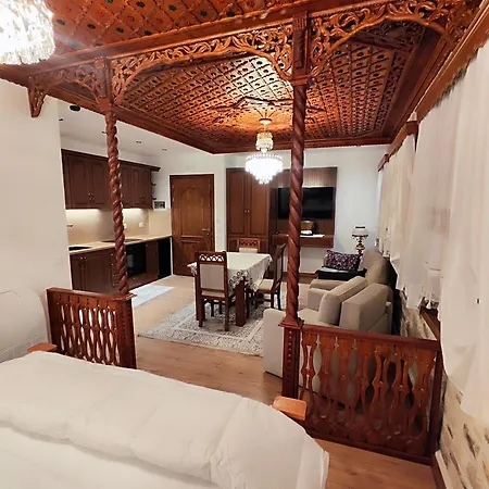 Penzion Balcony Of The Old 3*